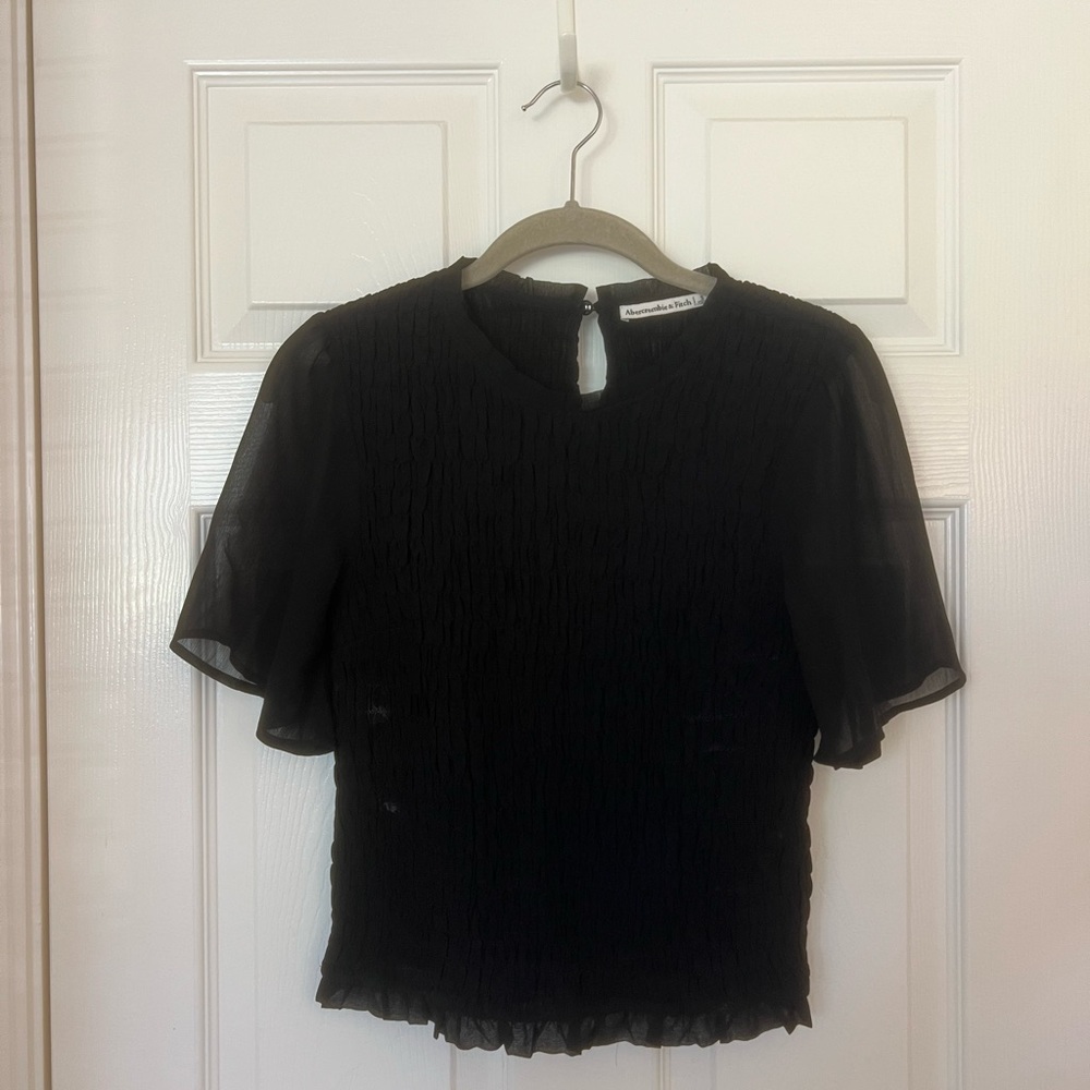 Abercrombie & Fitch Black Smocked Short Sleeve Blouse
